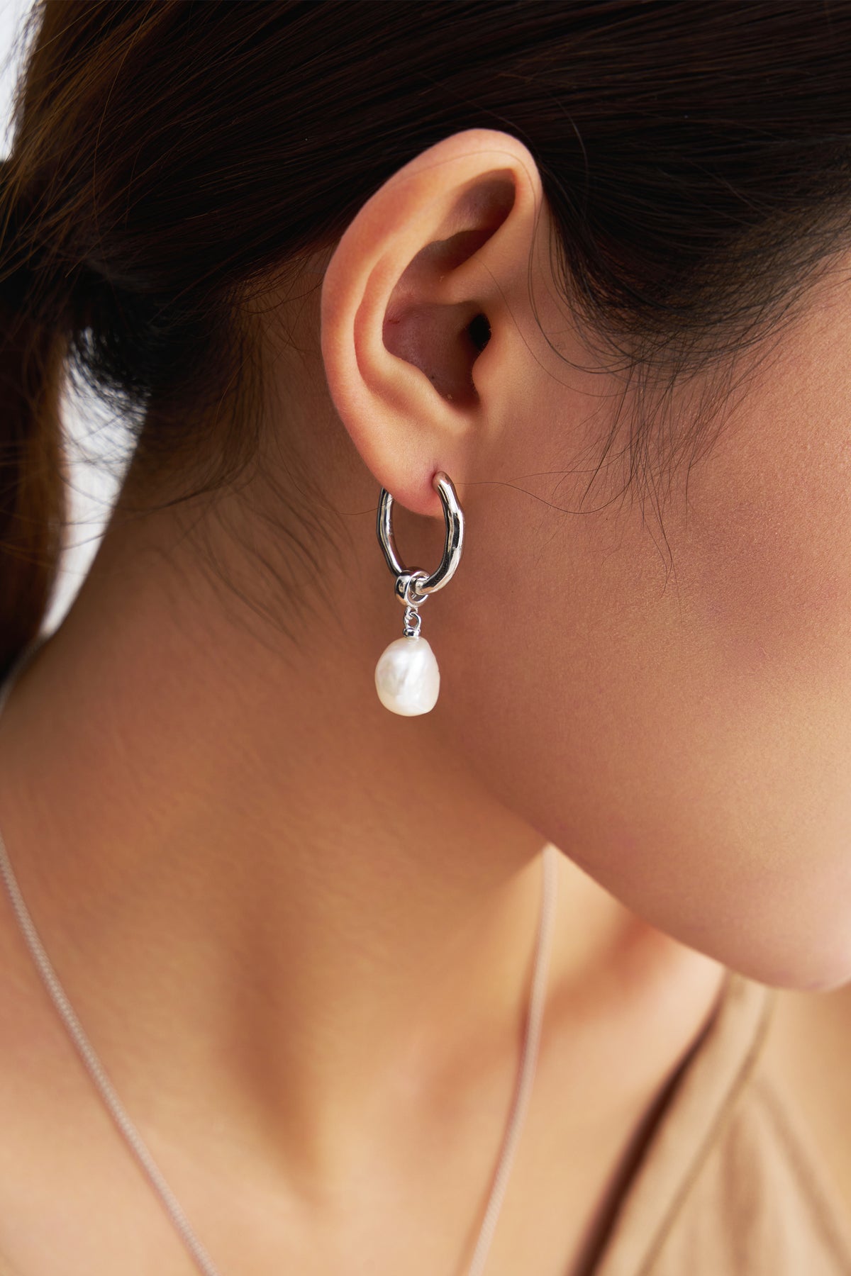 Quiet Reverie Earrings - Silver